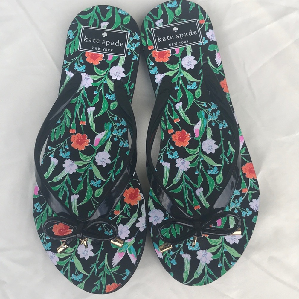 7-8 Kate Spade ♠️ Nova flip flops